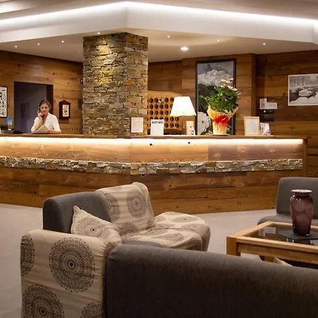 Отель San Carlo 3*